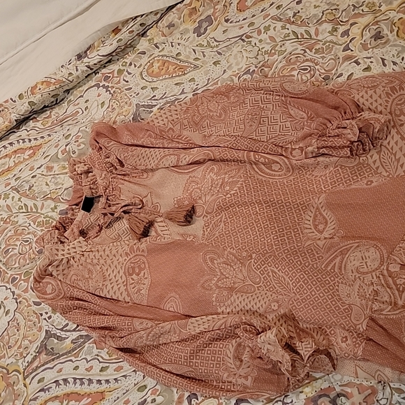 VICI Dress - Picture 1 of 4